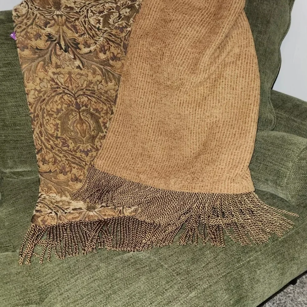 Stylish Tan and Gold Patterned Scarf